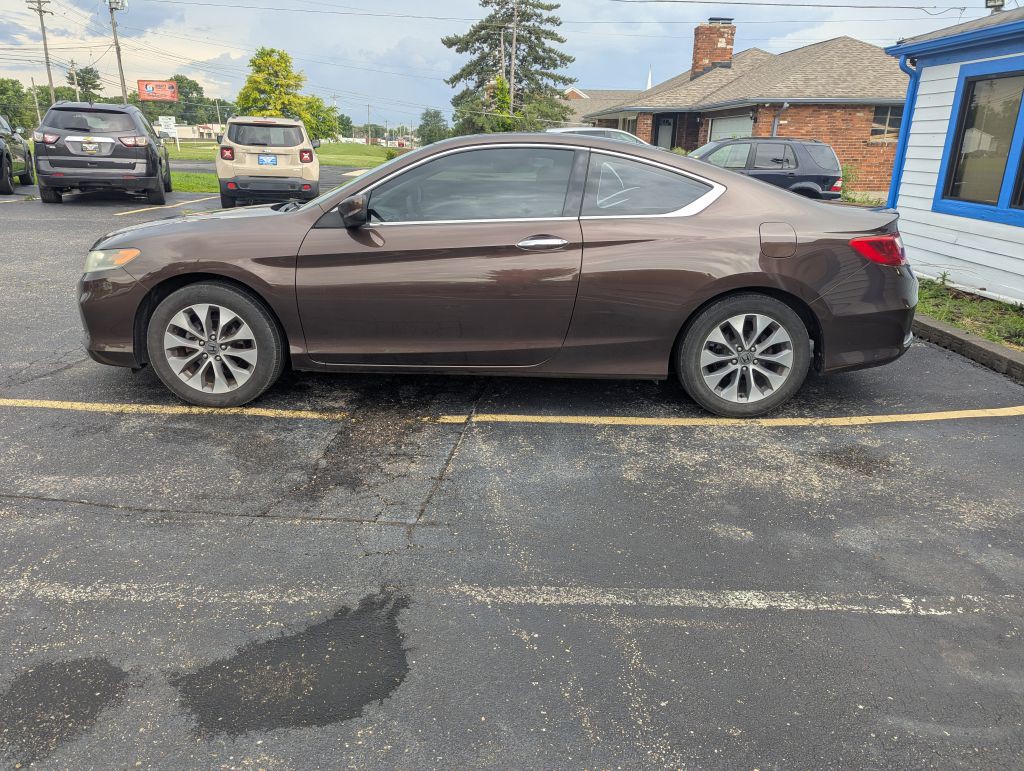 2015 Honda Accord Image 2