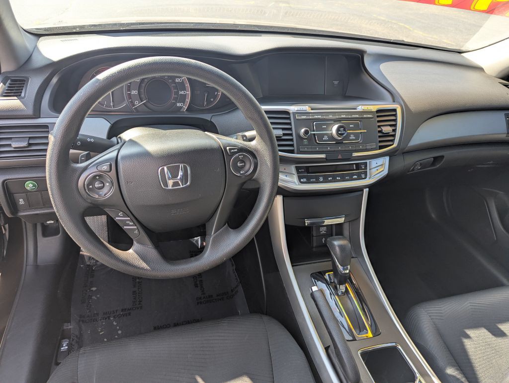 2015 Honda Accord Image 7