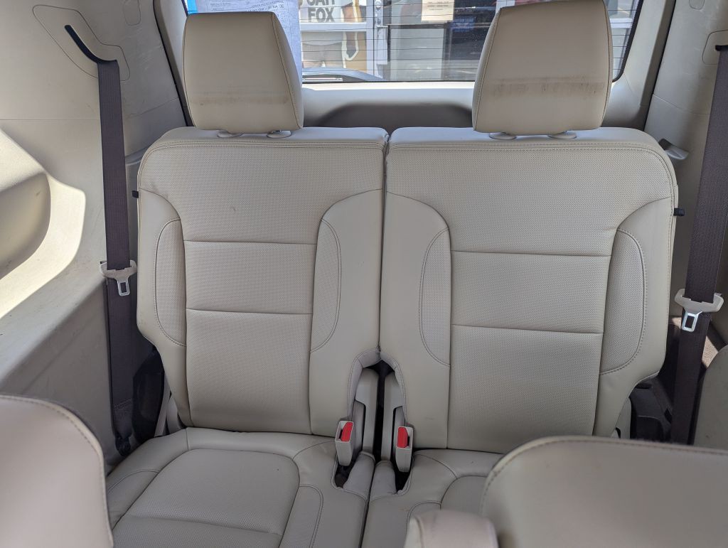 2017 GMC Acadia Image 10