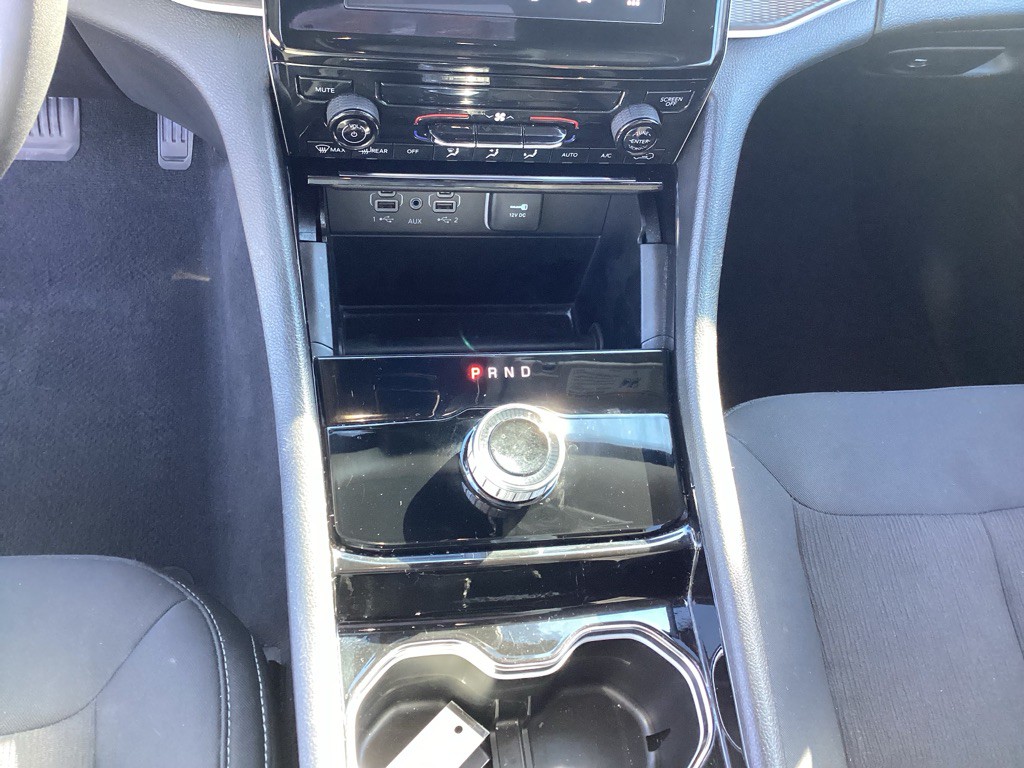 2023 Jeep Grand Cherokee Image 10