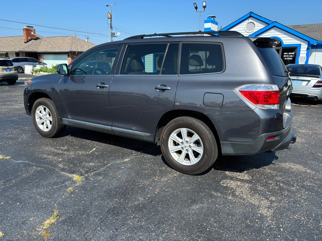 2012 Toyota Highlander Image 6