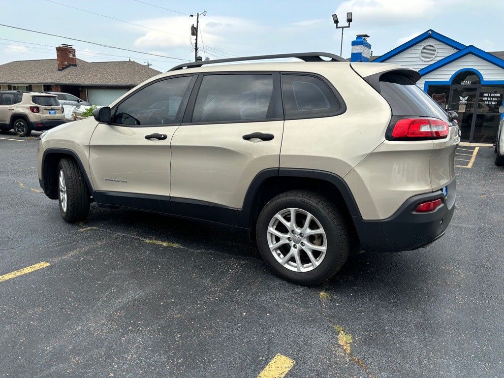 2015 Jeep Cherokee Image 6