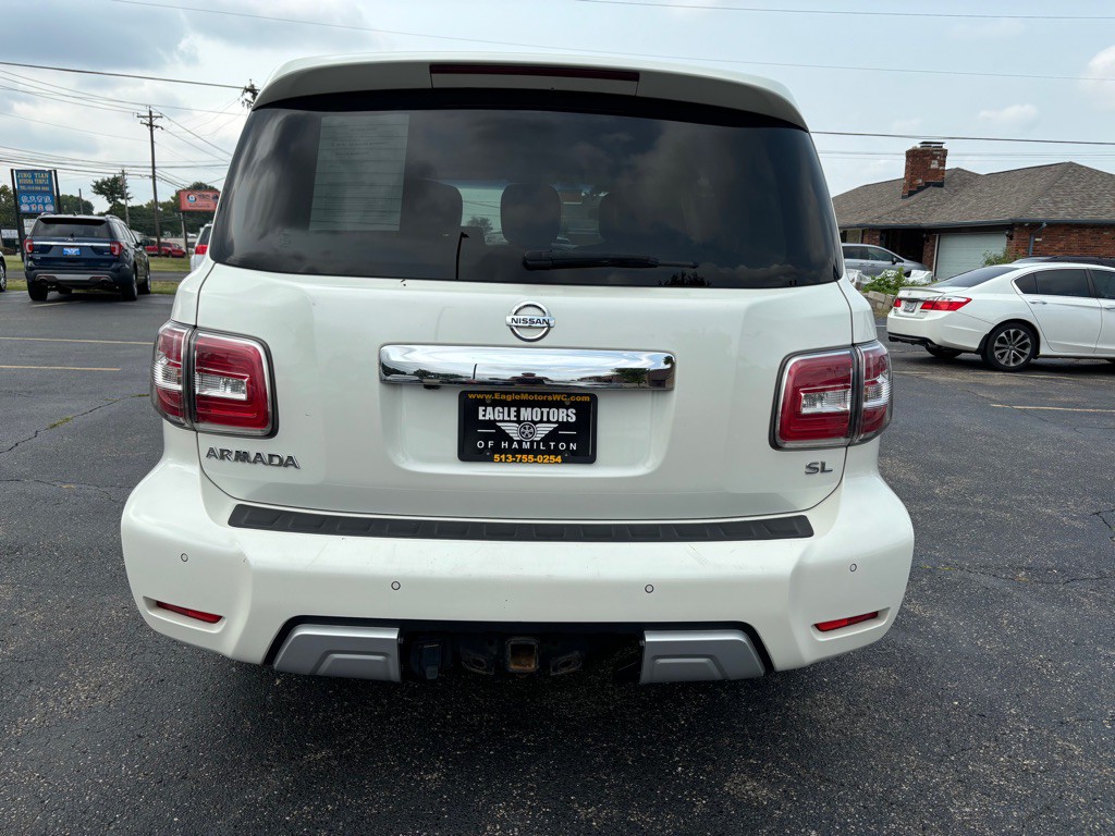 2017 Nissan Armada Image 5