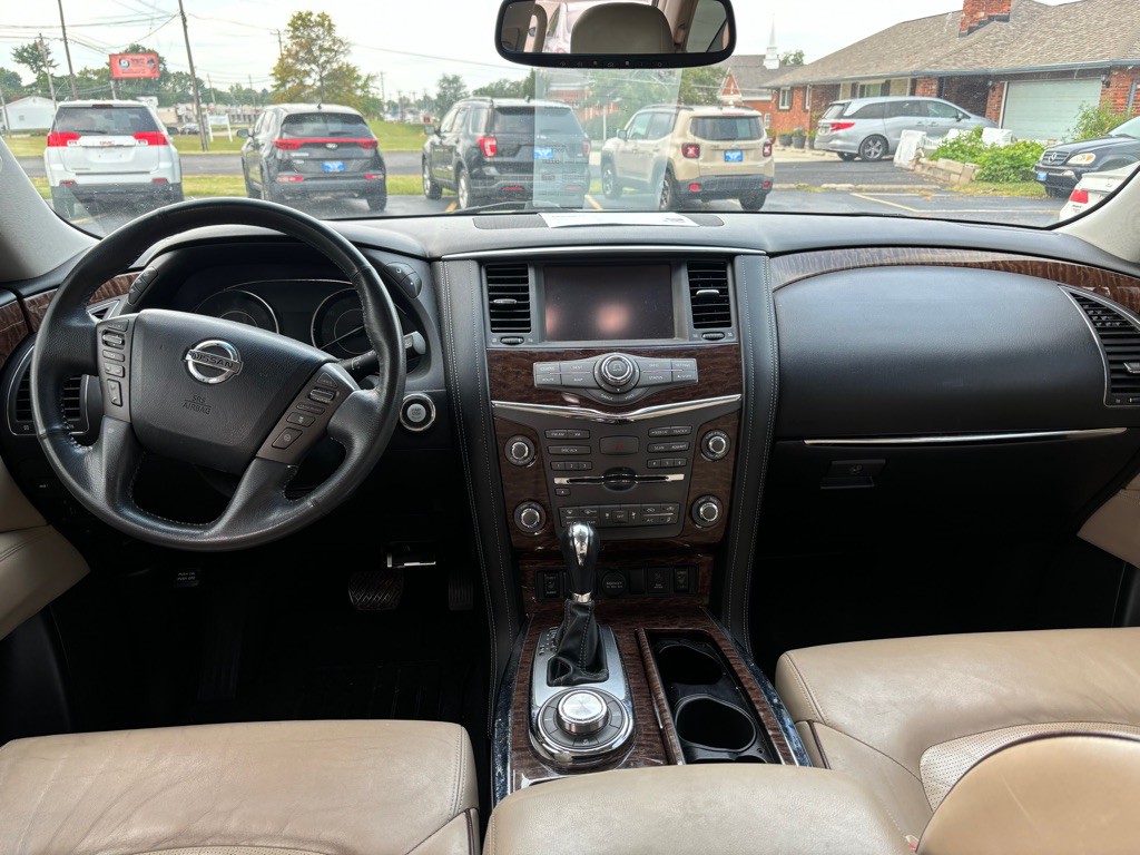 2017 Nissan Armada Image 9