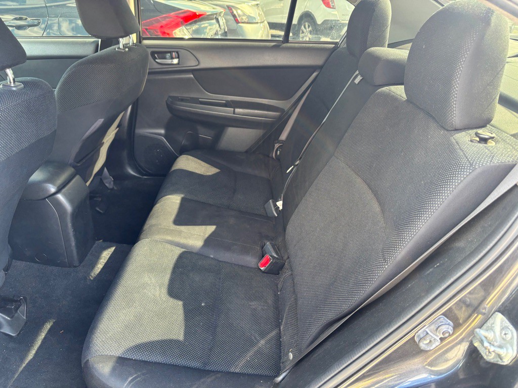 2014 Subaru Impreza Image 9