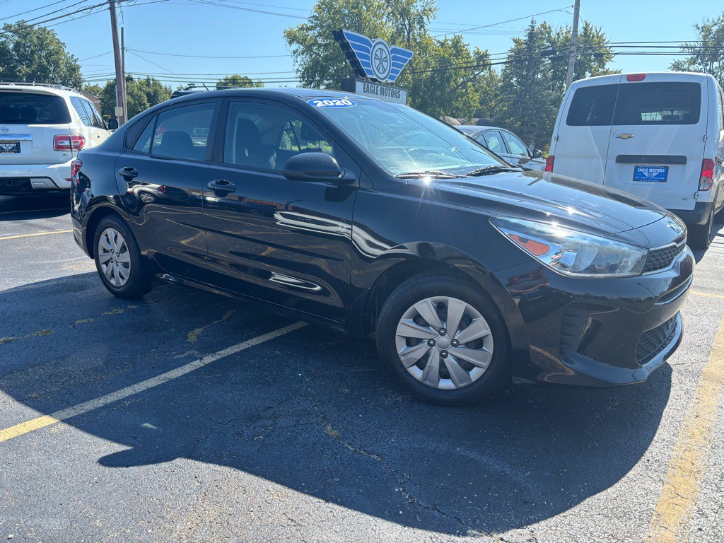 2020 Kia Rio Image 3