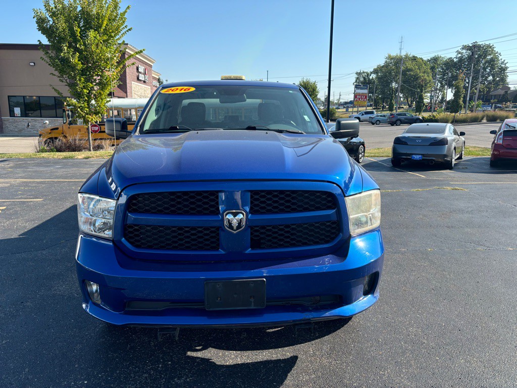 2016 RAM 1500 Image 2