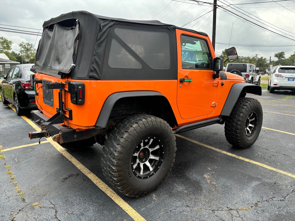 2013 Jeep Wrangler Image 2