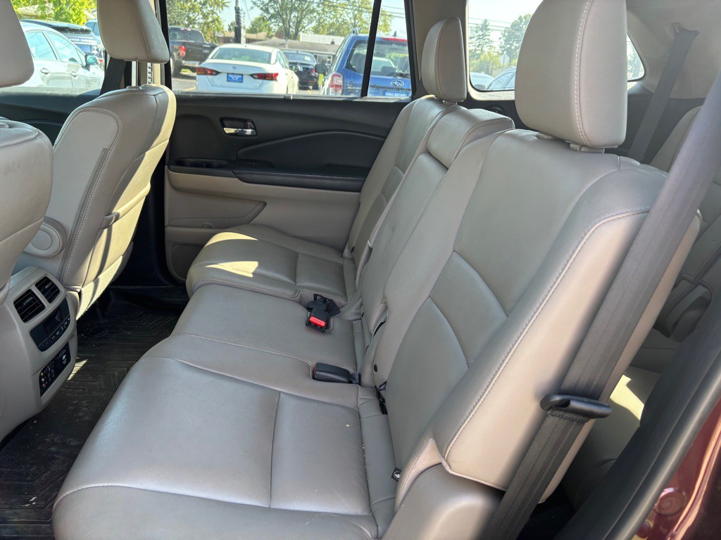 2016 Honda Pilot Image 10