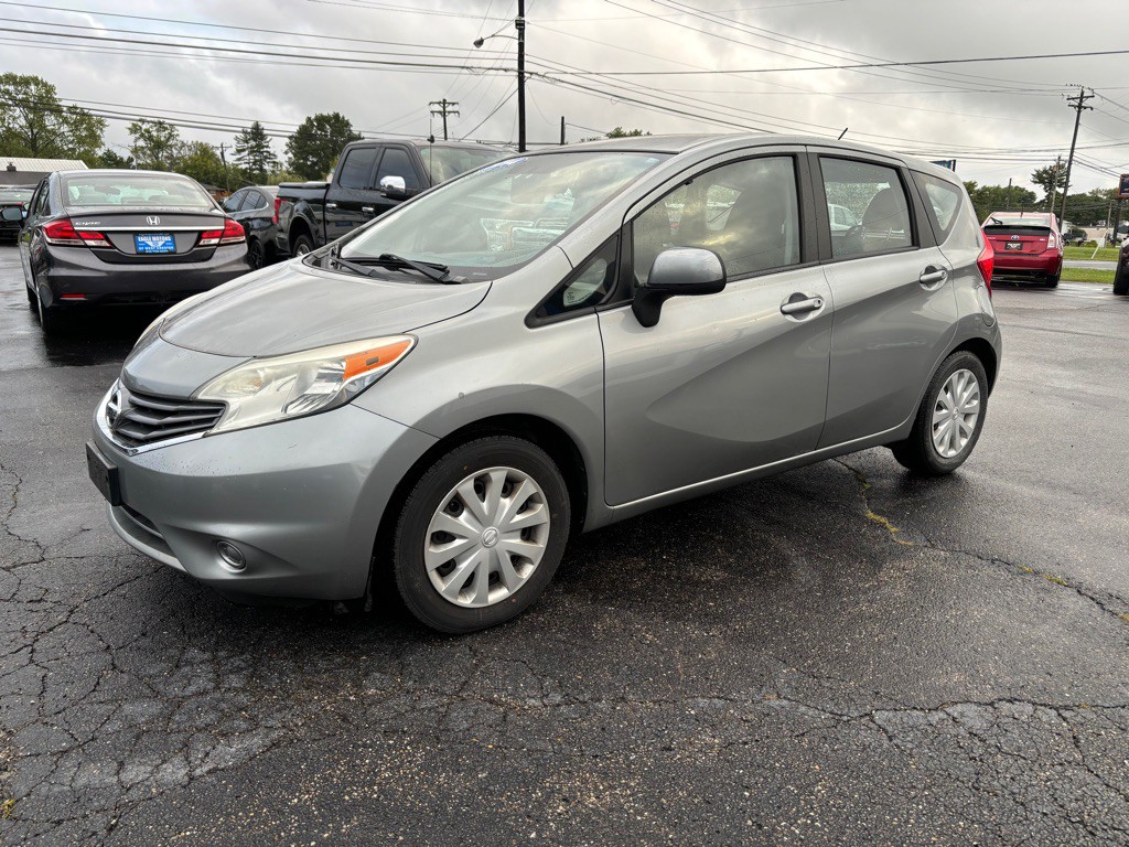 2014 Nissan Versa Image 1