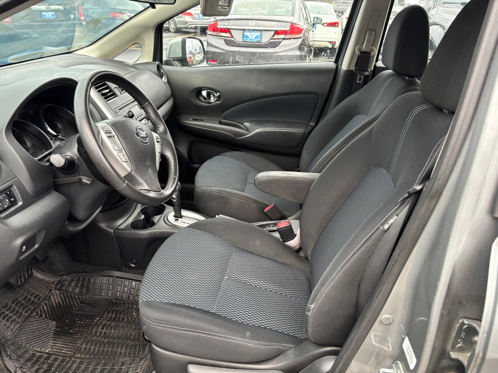 2014 Nissan Versa Image 7