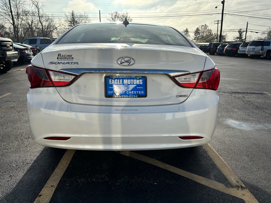 2012 Hyundai Sonata Image 5