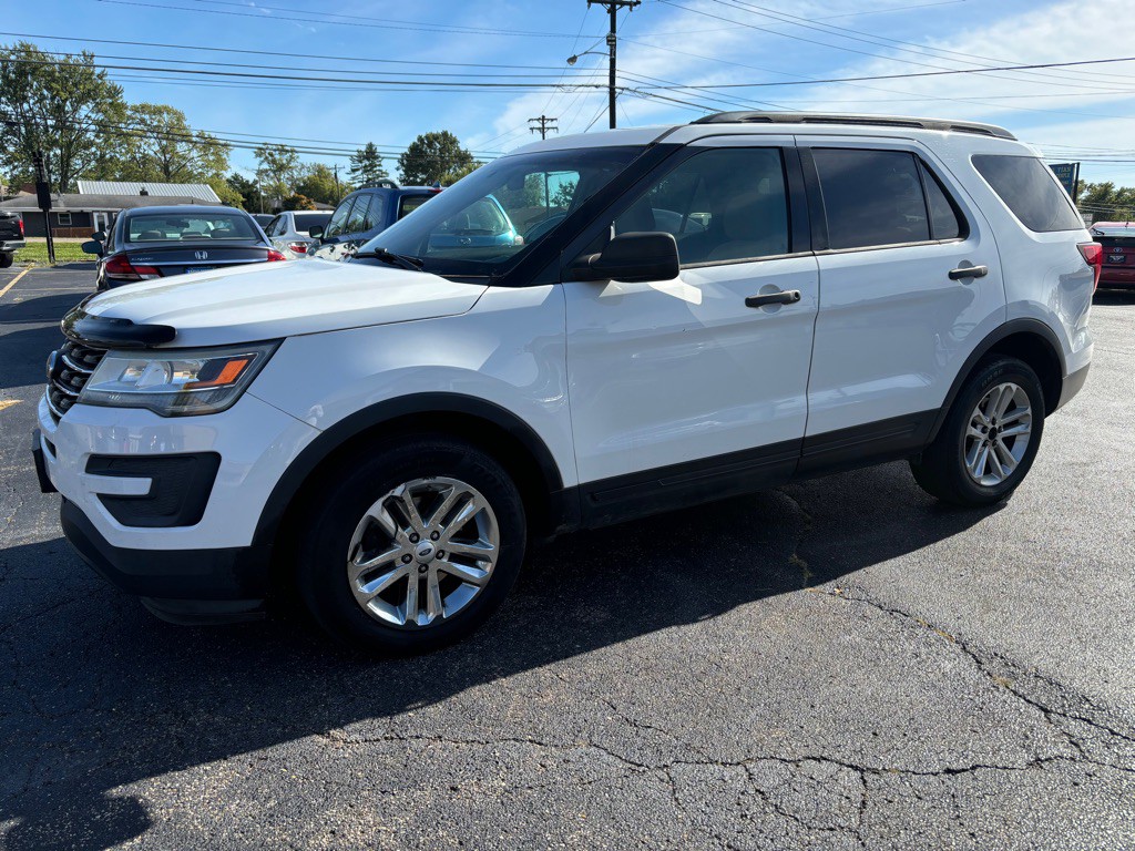 2017 Ford Explorer Image 5