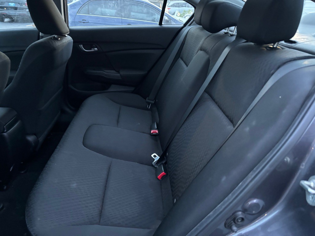 2015 Honda Civic Image 9