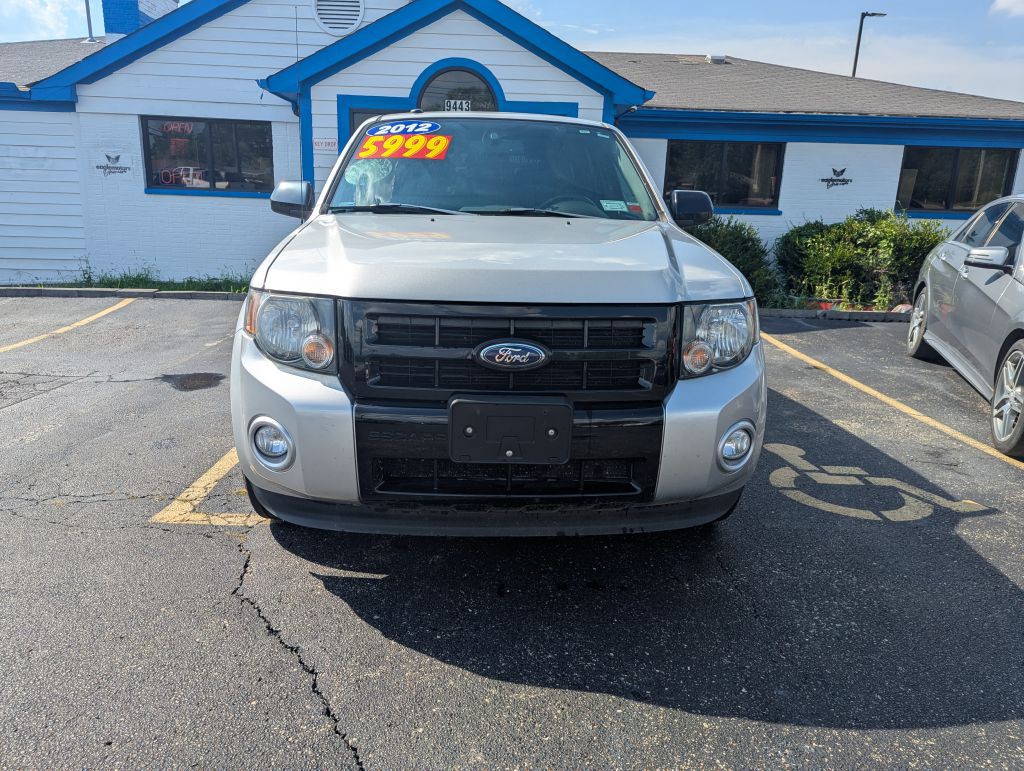 2012 Ford Escape Image 2