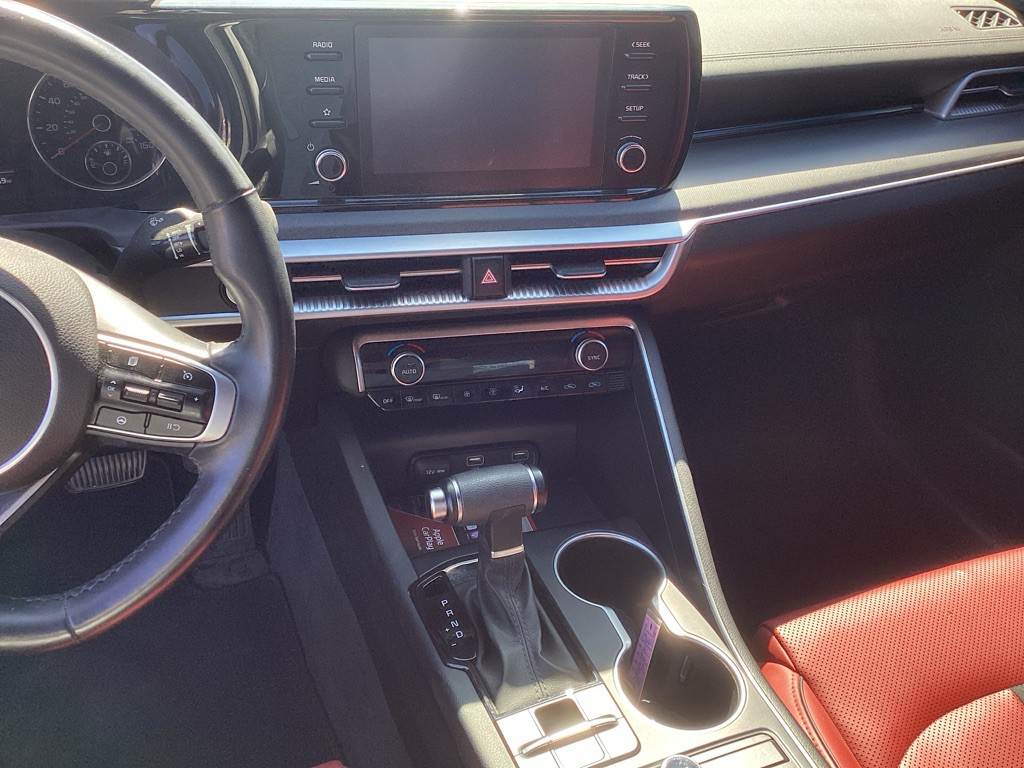 2021 Kia K5 Image 10