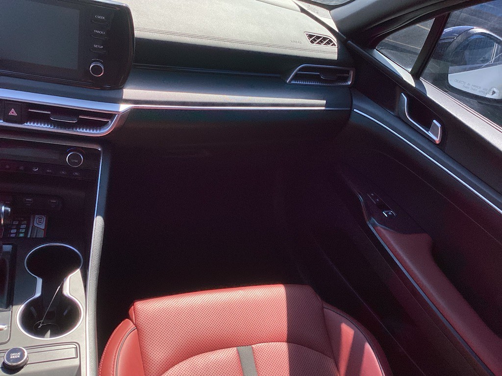 2021 Kia K5 Image 12