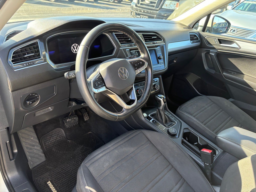 2022 Volkswagen Tiguan Image 9