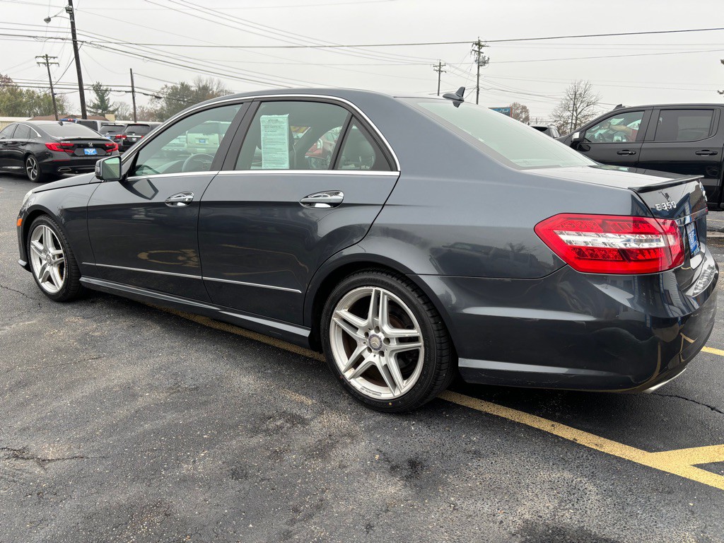 2013 Mercedes-Benz E-Class Image 6