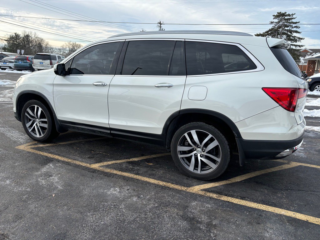 2016 Honda Pilot Image 6