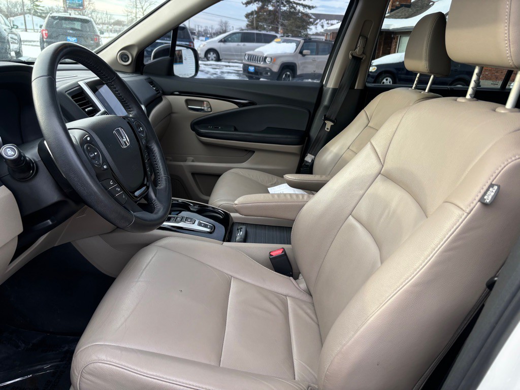 2016 Honda Pilot Image 7