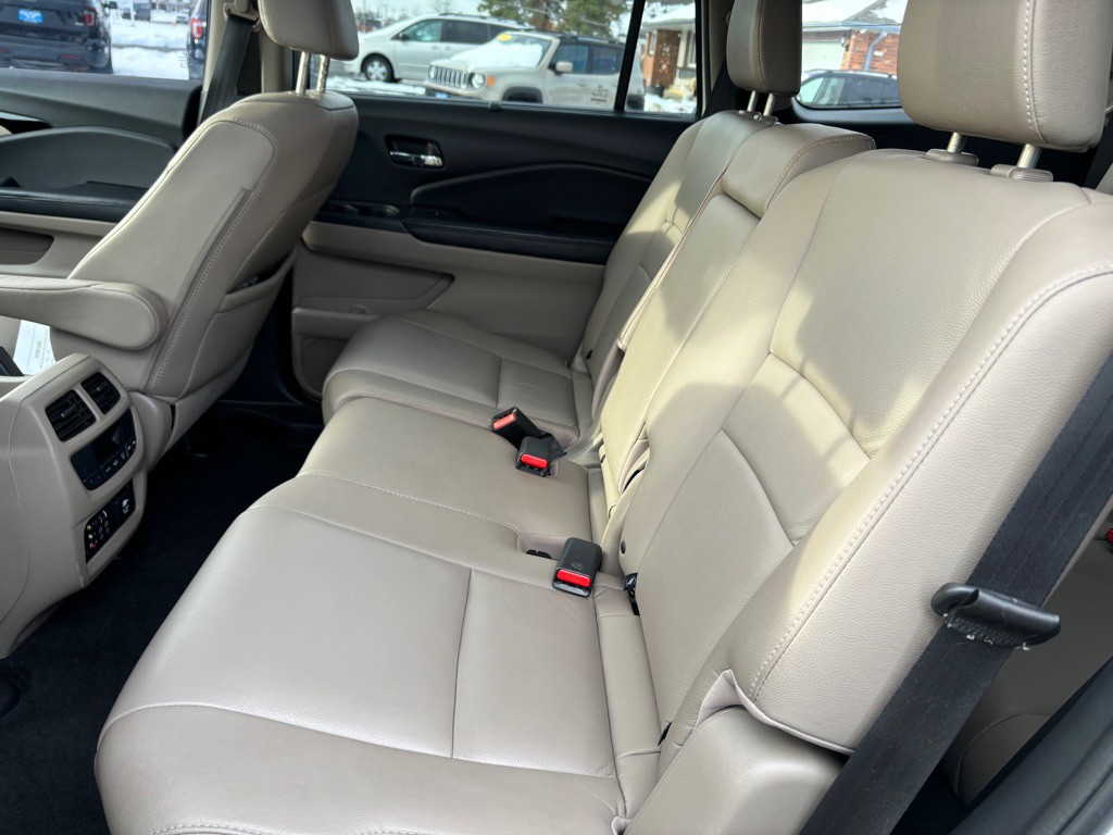 2016 Honda Pilot Image 10