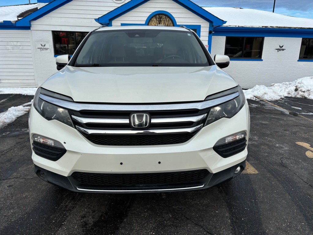 2016 Honda Pilot Image 1