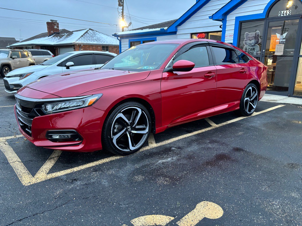2018 Honda Accord Image 1