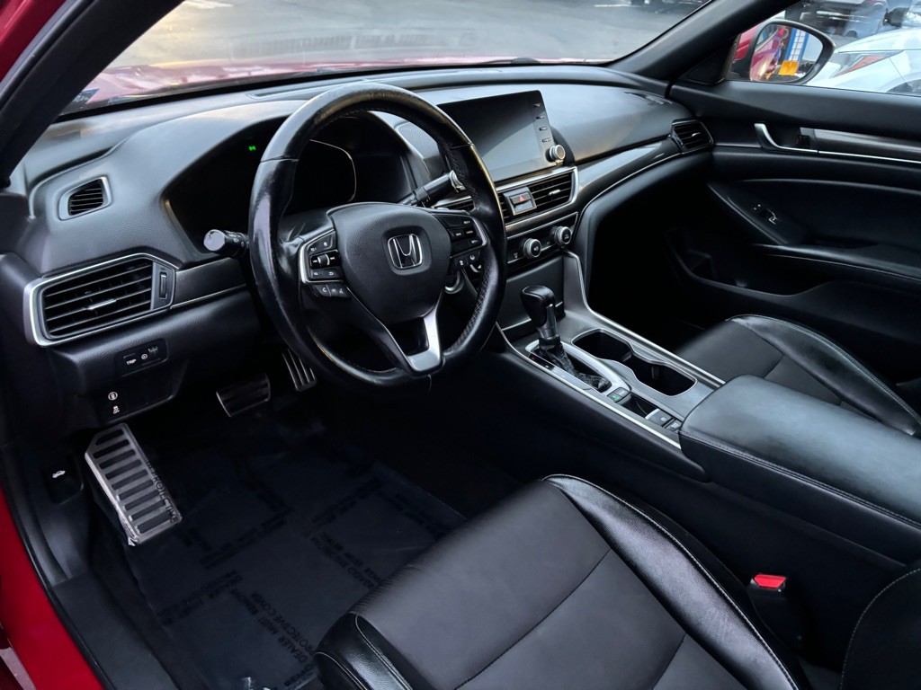 2018 Honda Accord Image 8