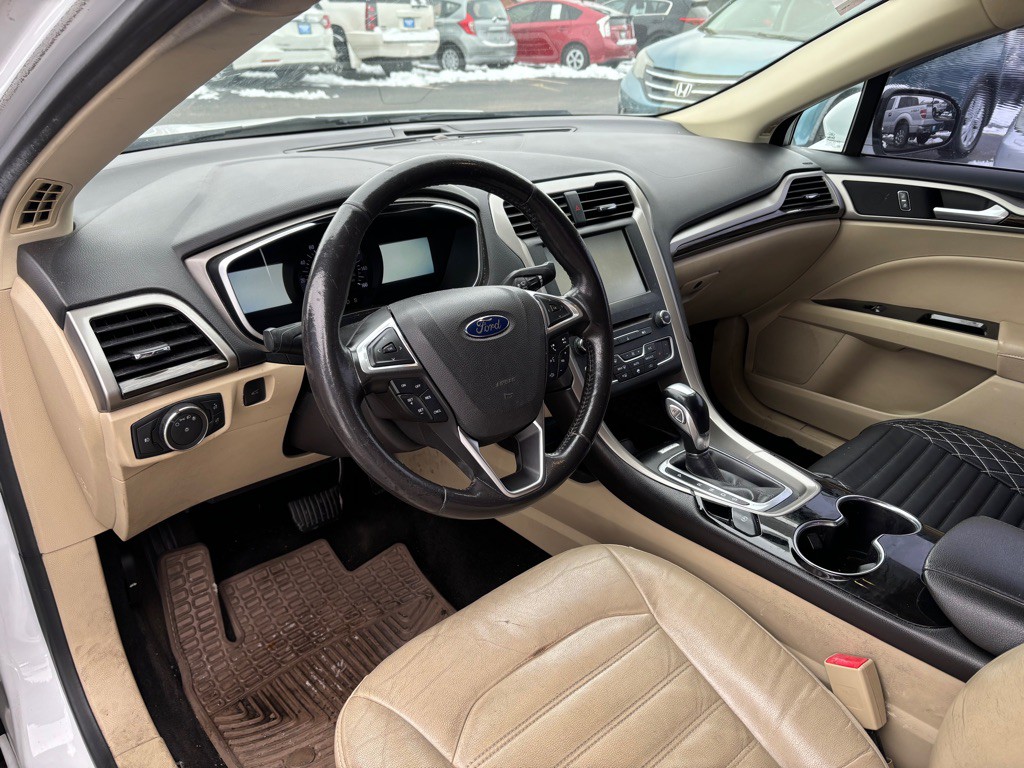 2016 Ford Fusion Image 8