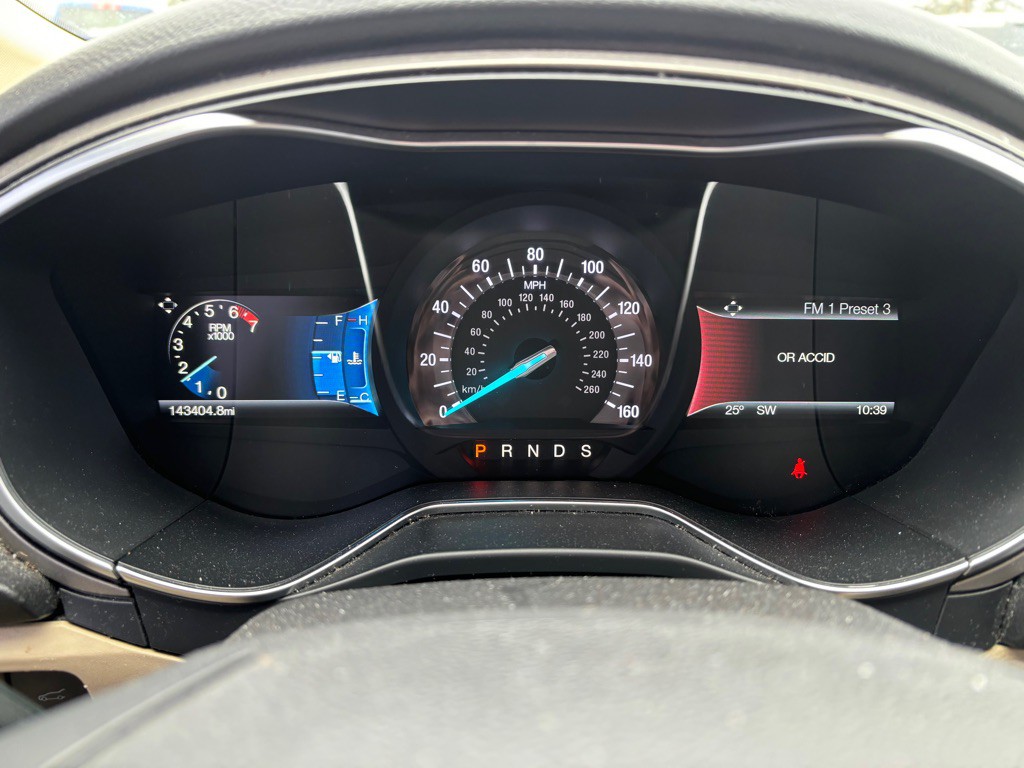 2016 Ford Fusion Image 11