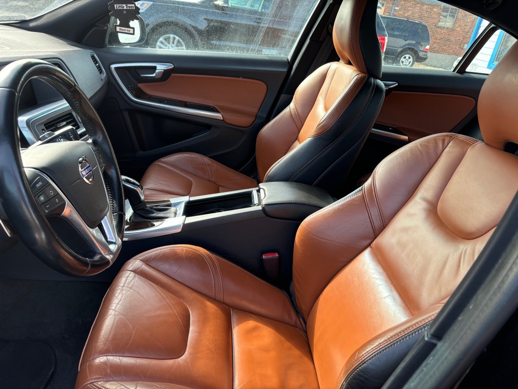 2015 Volvo S60 Image 7