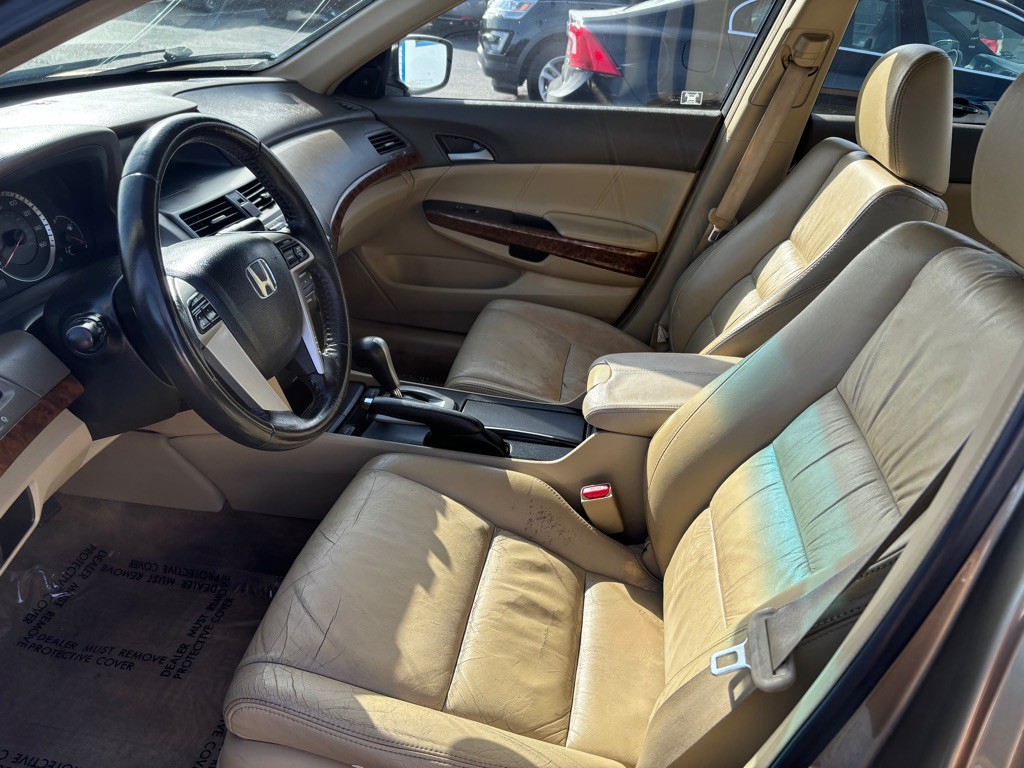 2008 Honda Accord Image 7