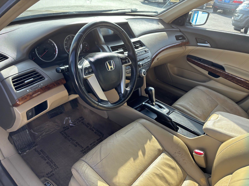 2008 Honda Accord Image 8