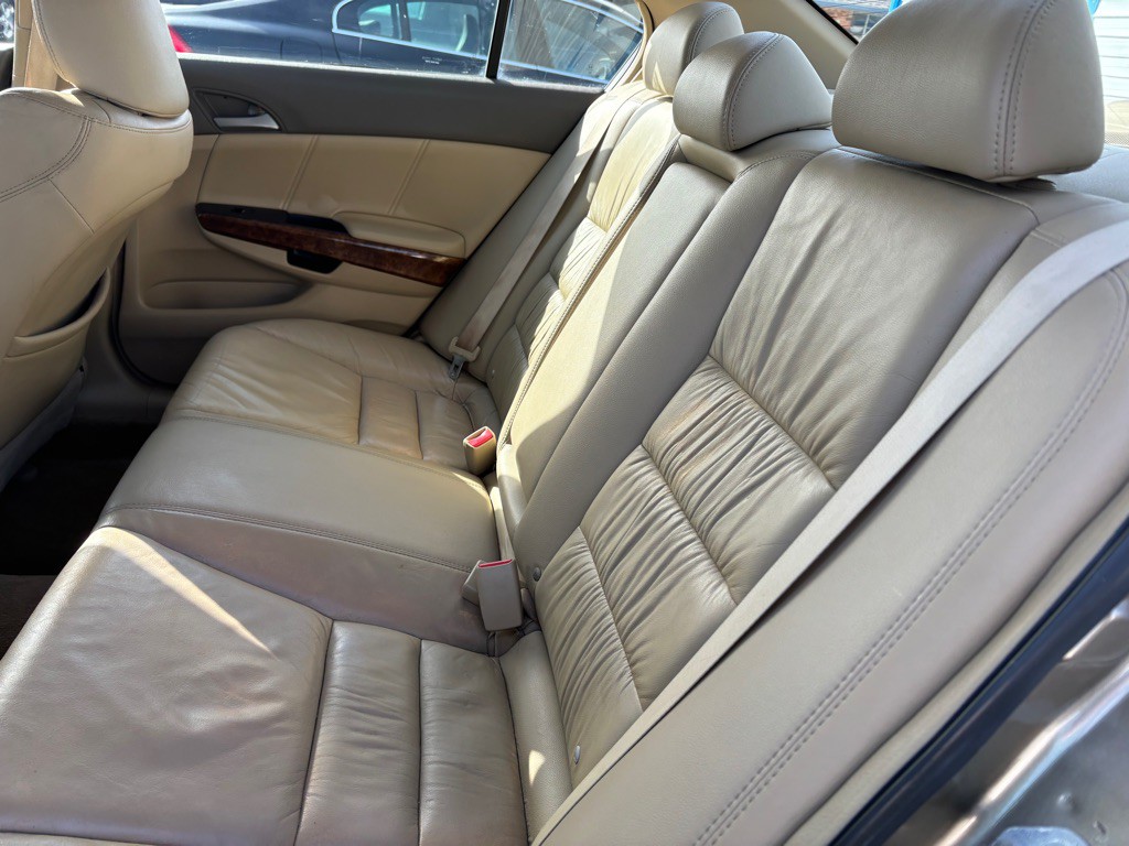 2008 Honda Accord Image 10