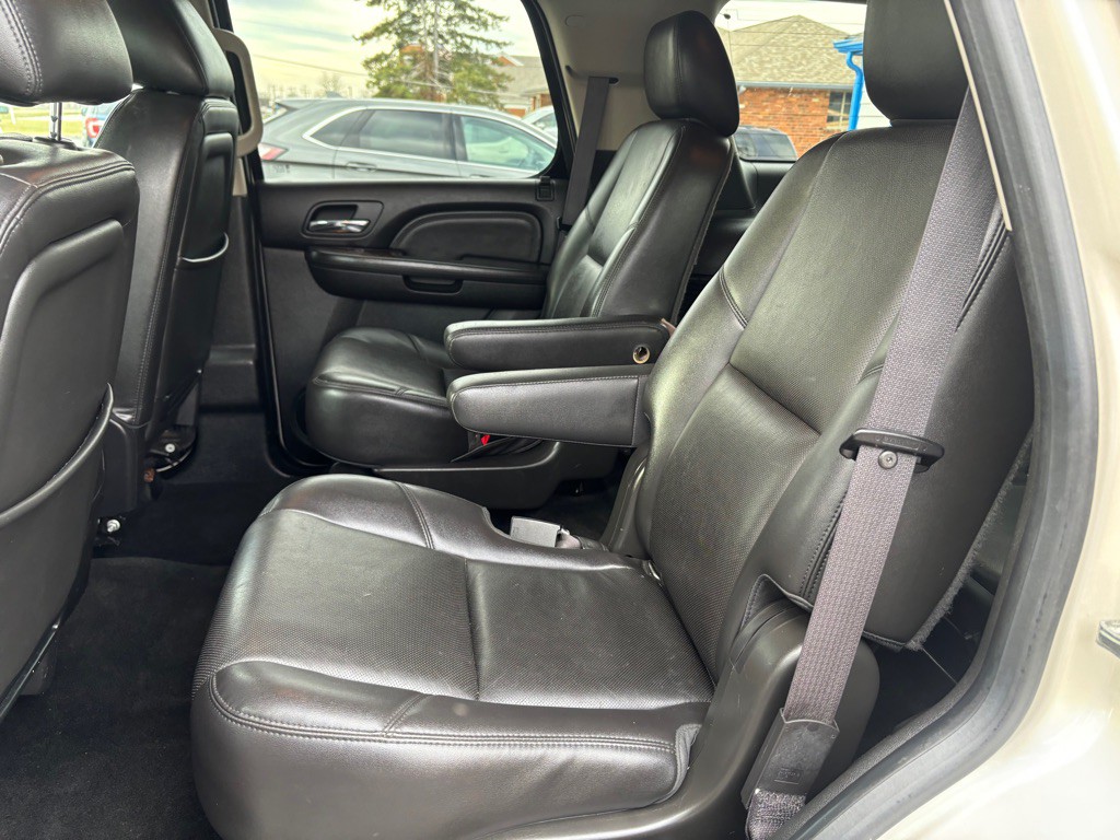 2013 GMC Yukon Image 9