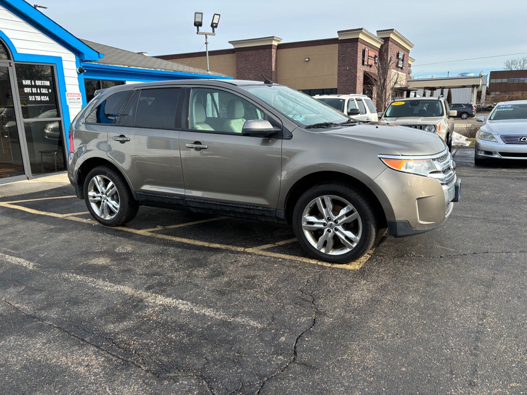 2013 Ford Edge Image 3