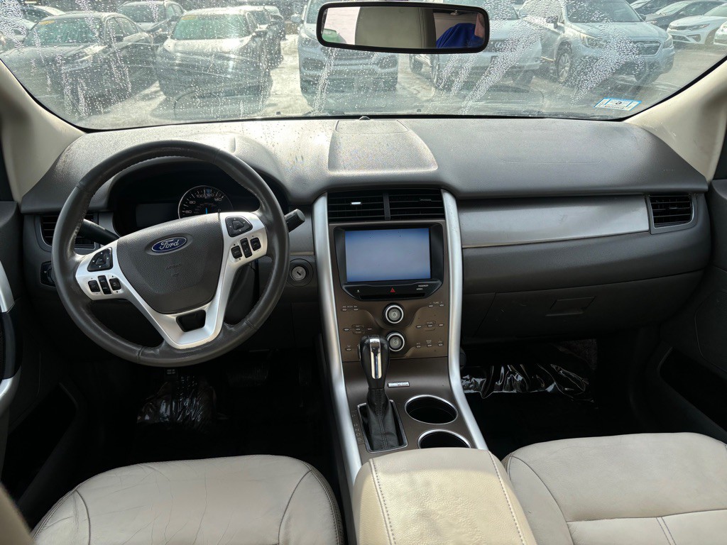 2013 Ford Edge Image 9