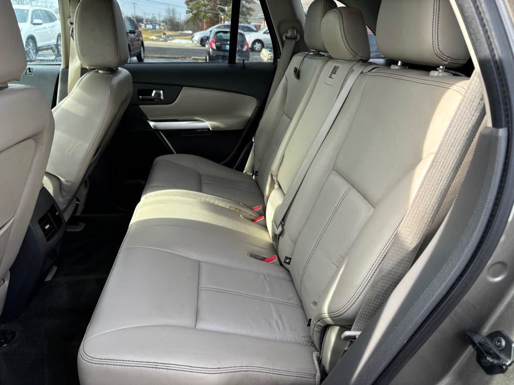 2013 Ford Edge Image 10