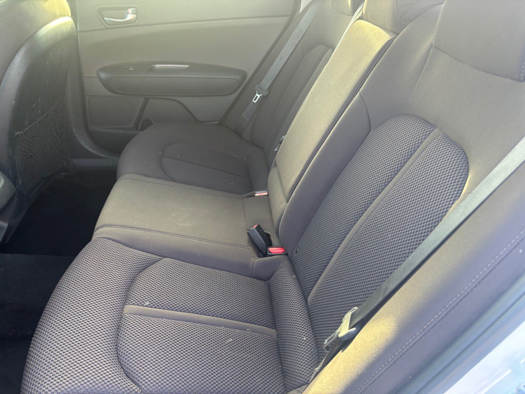 2020 Kia Optima Image 10