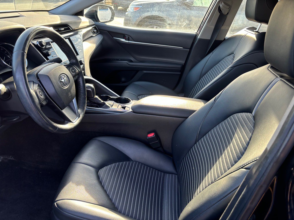 2020 Toyota Camry Image 6