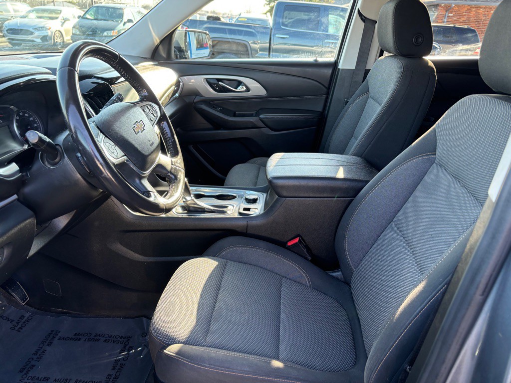 2020 Chevrolet Traverse Image 8