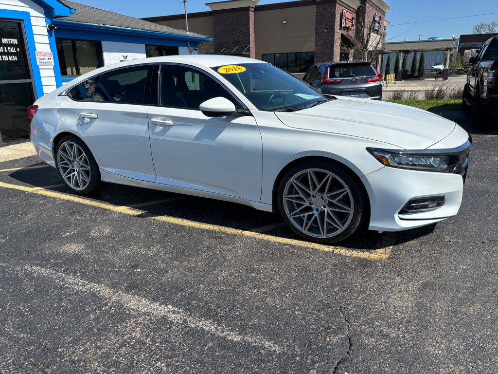 2018 Honda Accord Image 3