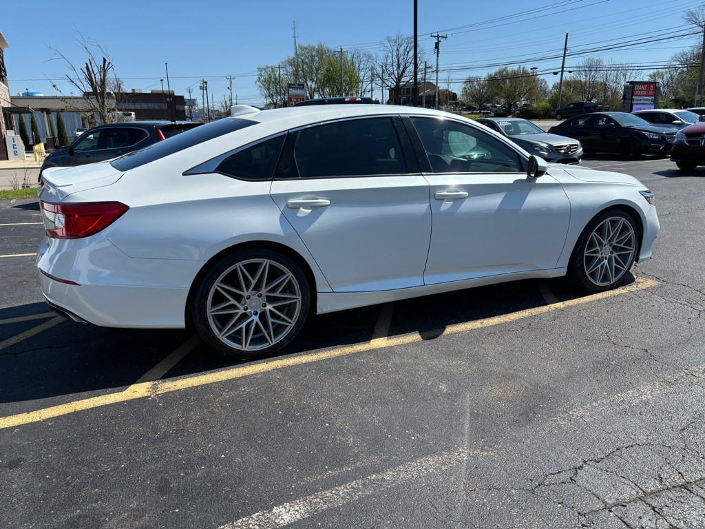 2018 Honda Accord Image 4