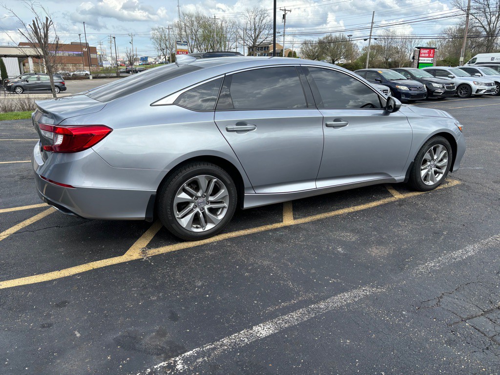 2020 Honda Accord Image 4