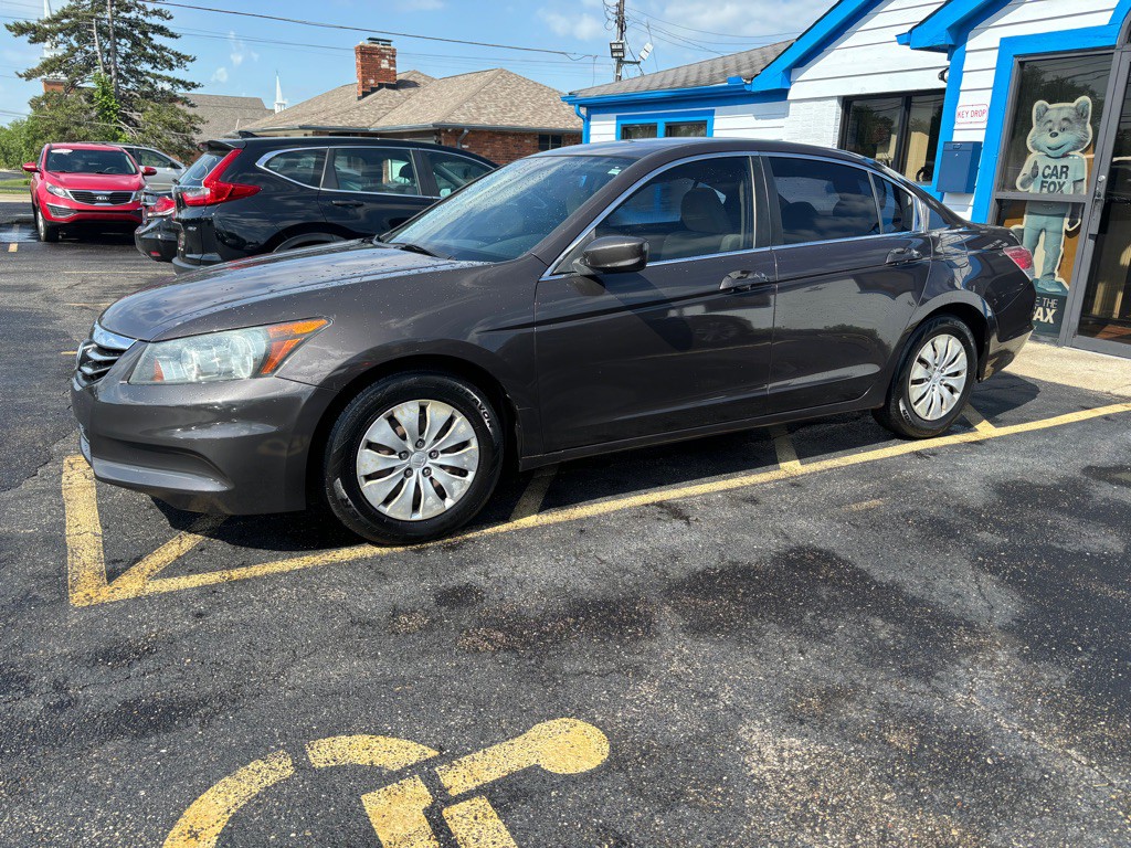 2012 Honda Accord Image 1