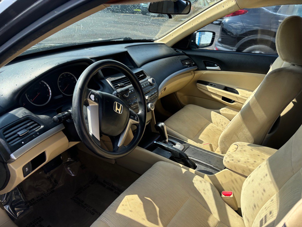 2012 Honda Accord Image 8