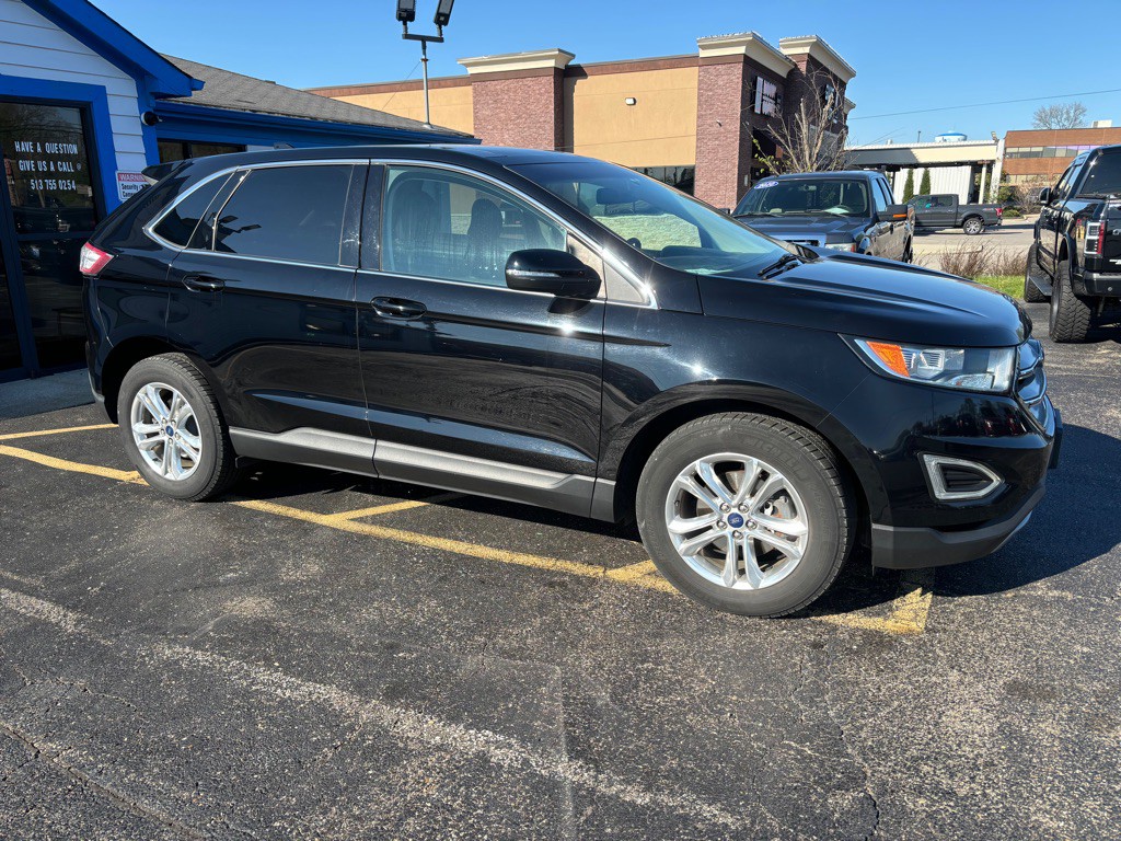 2017 Ford Edge Image 3