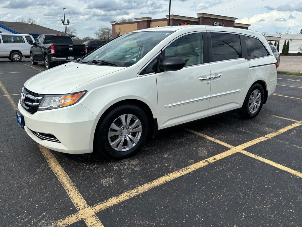 2016 Honda Odyssey Image 1
