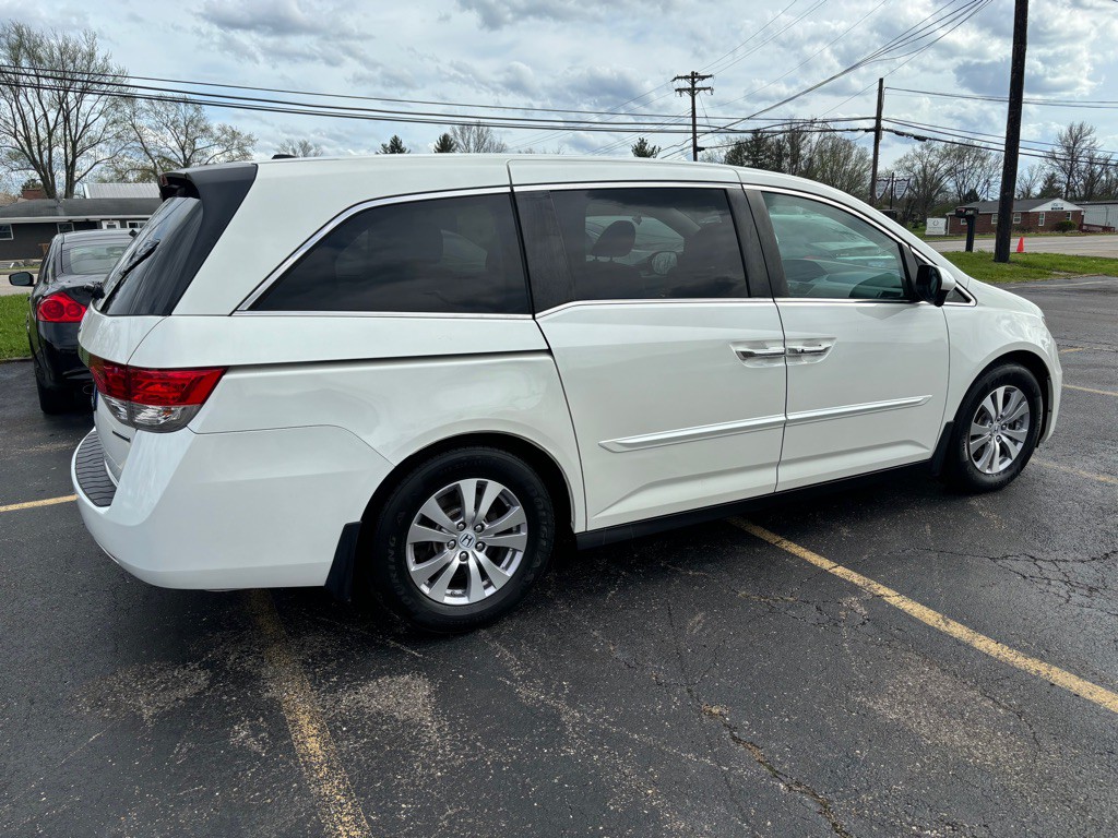 2016 Honda Odyssey Image 4